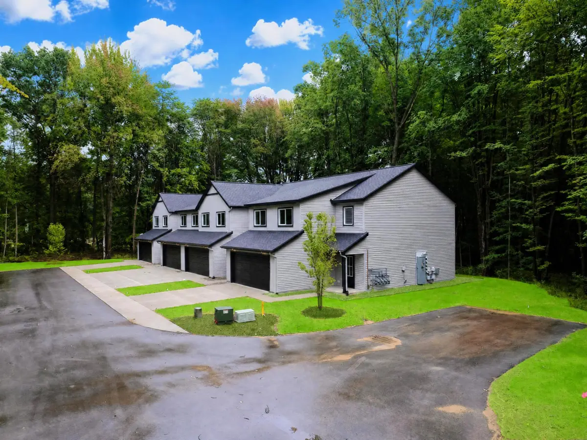 17226 Roosevelt Road, Spring Lake, MI 49456 - #1