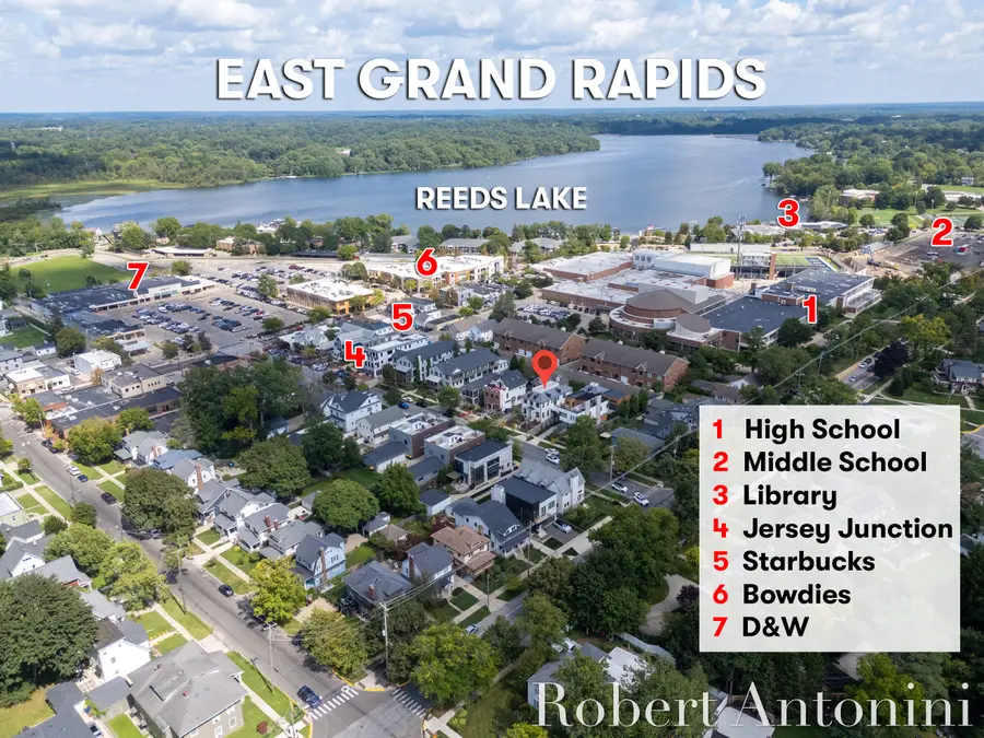 720 Croswell Avenue Se, Grand Rapids, MI 49506 - #2
