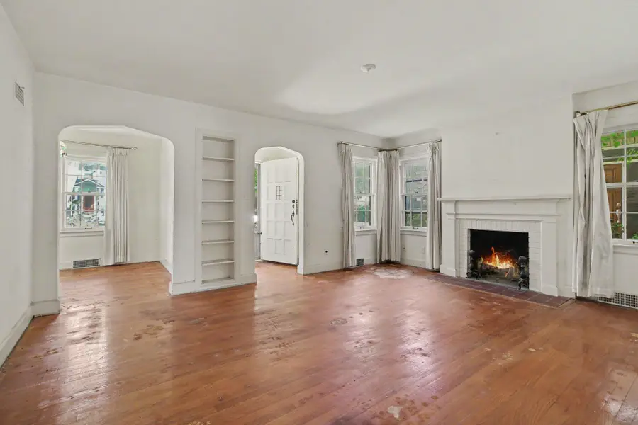 401 W Keech Avenue, Ann Arbor, MI 48103 - #3