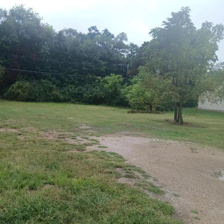 138 Bradford Road, Benton Harbor, MI 49022 - #3