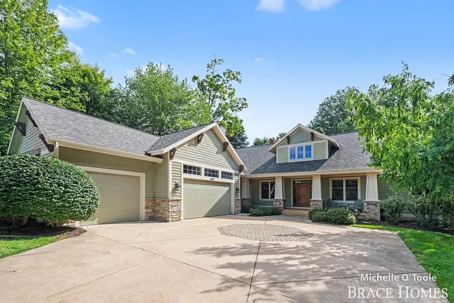 4260 S Oak Pointe Court Ne, Northview, MI 49525 - #3