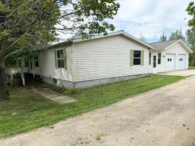 8738 Edgar Road, Lakeview, MI 48850 - #2
