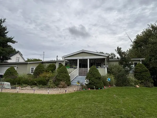 211 S 24th Street S, Battle Creek, MI 49015