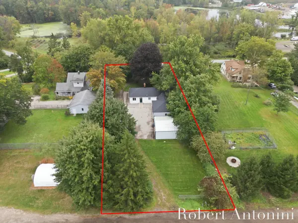 3630 Michigan Street Ne, Grand Rapids, MI 49525