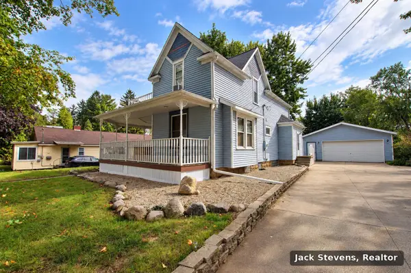 50 Madison Street, Coopersville, MI 49404
