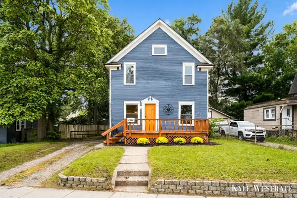 2928 Coit Avenue Ne, Grand Rapids, MI 49505