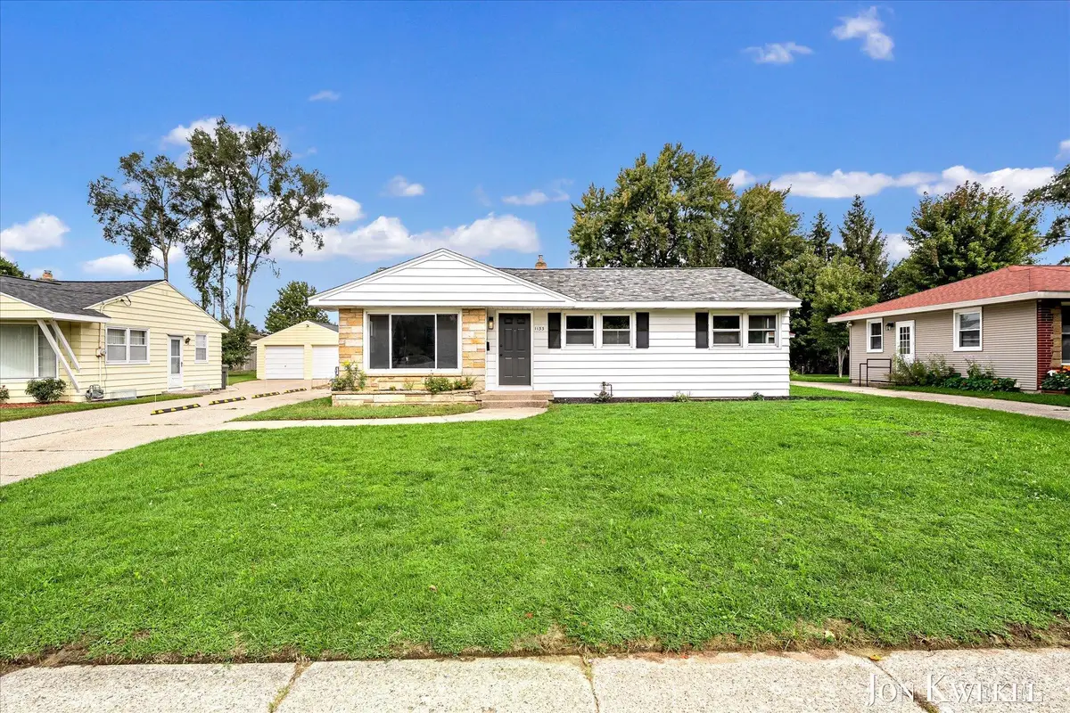 1133 32nd Street Sw, Wyoming, MI 49509 - #1