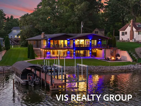 390 Lake Street, Fruitport, MI 49415