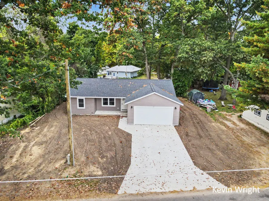 77 N Michigan Street, Muskegon, MI 49442 - #3