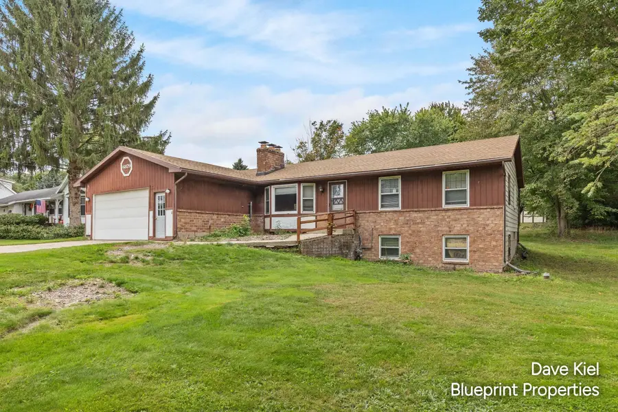 6879 Ivanrest Avenue Sw, Byron Center, MI 49315 - #2