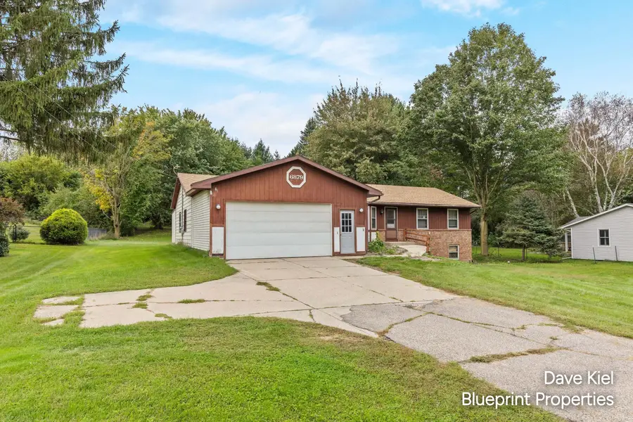 6879 Ivanrest Avenue Sw, Byron Center, MI 49315 - #3