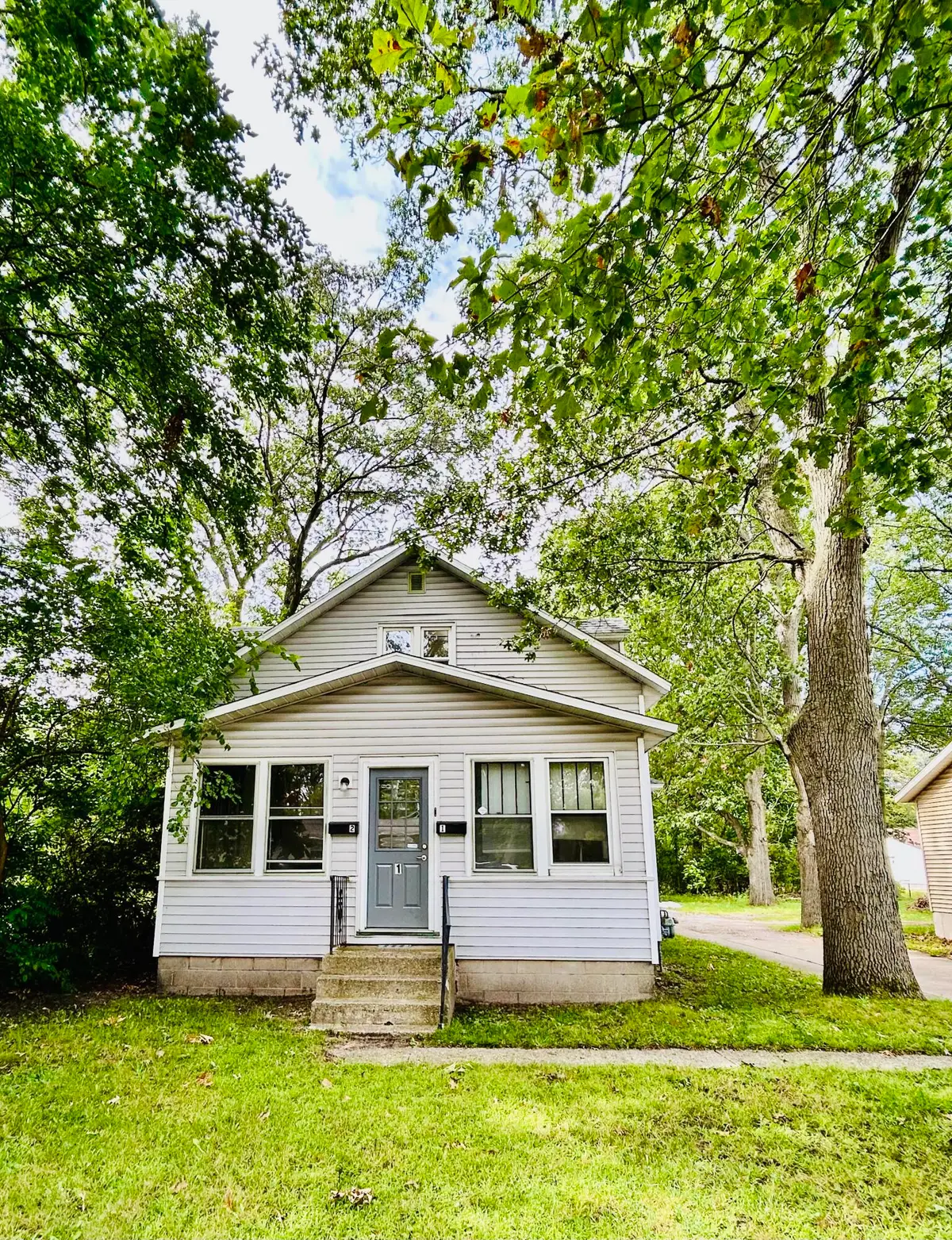355 Roberts Street, Muskegon, MI 49442 - #1