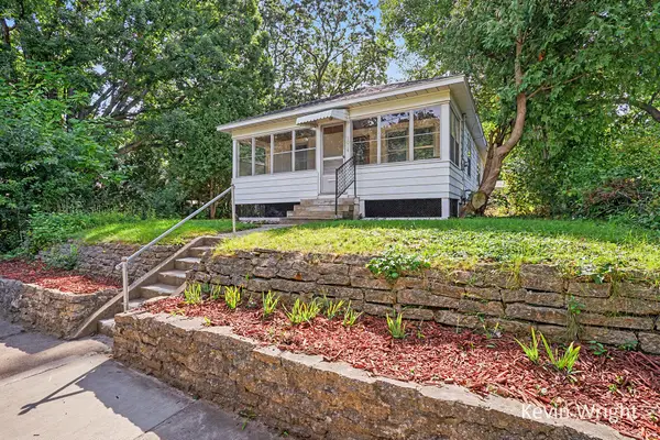 1014 Short Street Ne, Grand Rapids, MI 49503