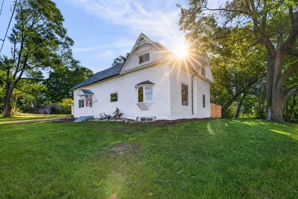 212 E 2nd Street, Trufant, MI 49347