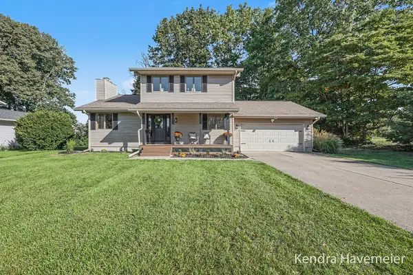 6785 Gran Via Drive Ne, Rockford, MI 49341