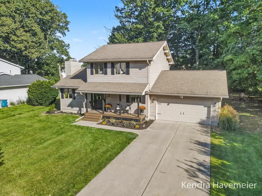 6785 Gran Via Drive Ne, Rockford, MI 49341 - #2