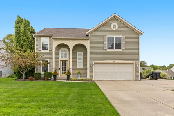599 Oldfield Drive Se, Byron Center, MI 49315