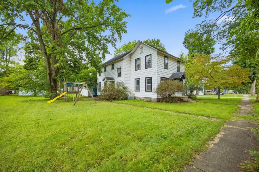 206 W Main Street, Burr Oak, MI 49030 - #3