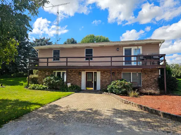 10457 S Gordon Avenue, Grant, MI 49327