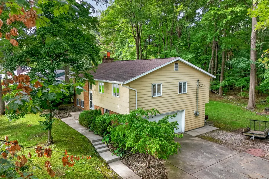 991 Cheboygan Drive, Muskegon, MI 49445 - #2