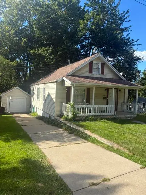 3325 Paris Avenue Ne, Grand Rapids, MI 49525 - #1