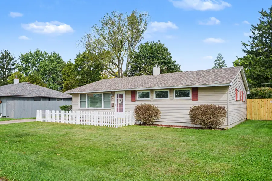 1533 Merrifield Avenue, Niles, MI 49120 - #2