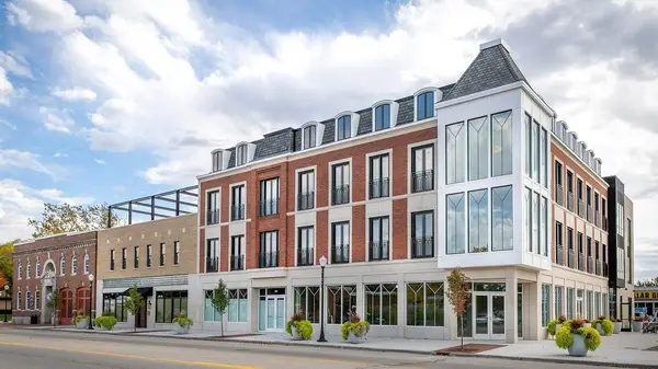 110 W Savidge Street #305, Spring Lake, MI 49456