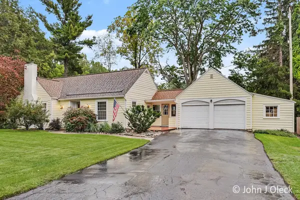 1930 Michigan Street Ne, Grand Rapids, MI 49503