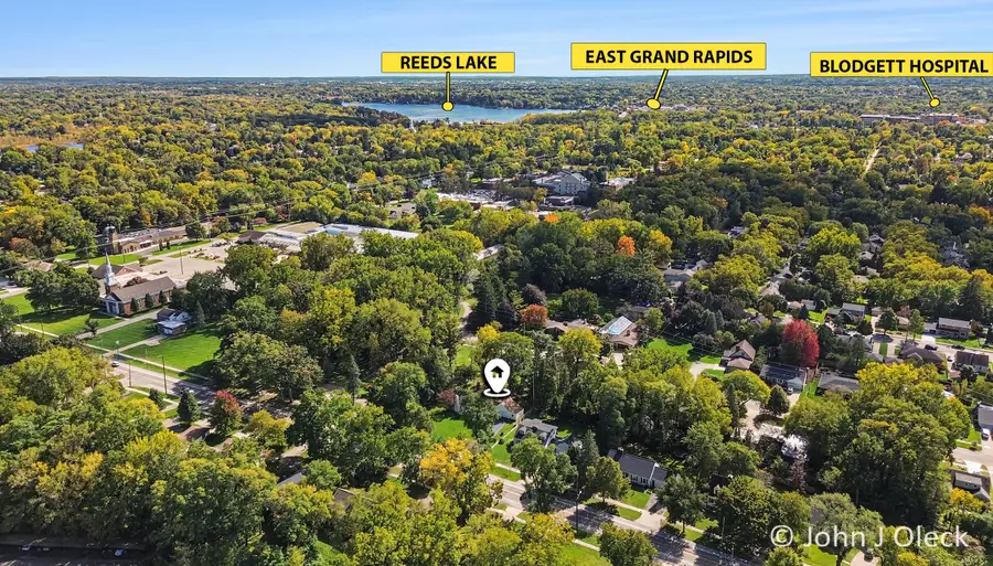 1930 Michigan Street Ne, Grand Rapids, MI 49503 - #3