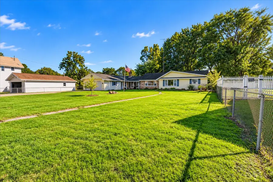 303 Marshall Street, Jackson, MI 49202 - #3