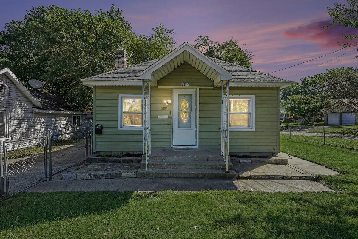 2154 Mckee Avenue Sw, Grand Rapids, MI 49503 - #1