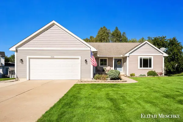 2026 Orchard Ridge Drive Nw, Grand Rapids, MI 49534