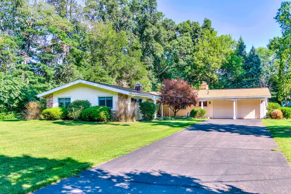 1844 N Walmont Road, Jackson, MI 49203