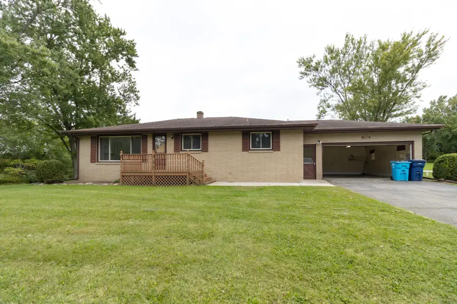 1926 W Hinchman Road, Baroda, MI 49101 - #2