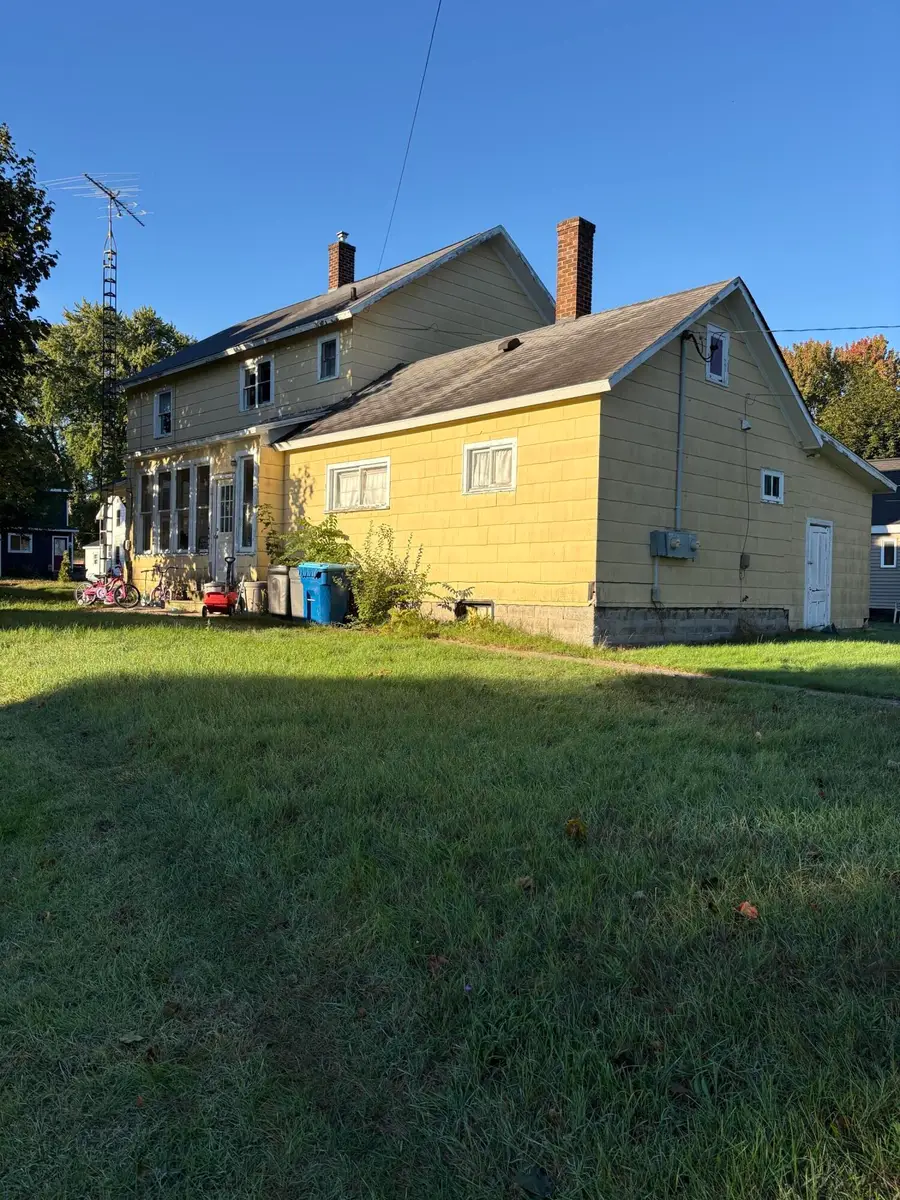 409 4th Street, Ludington, MI 49431 - #2