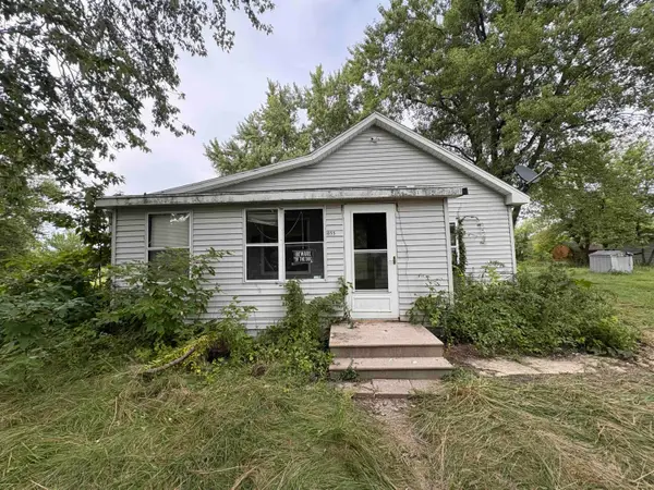 1055 Hall Street, Benton Harbor, MI 49022