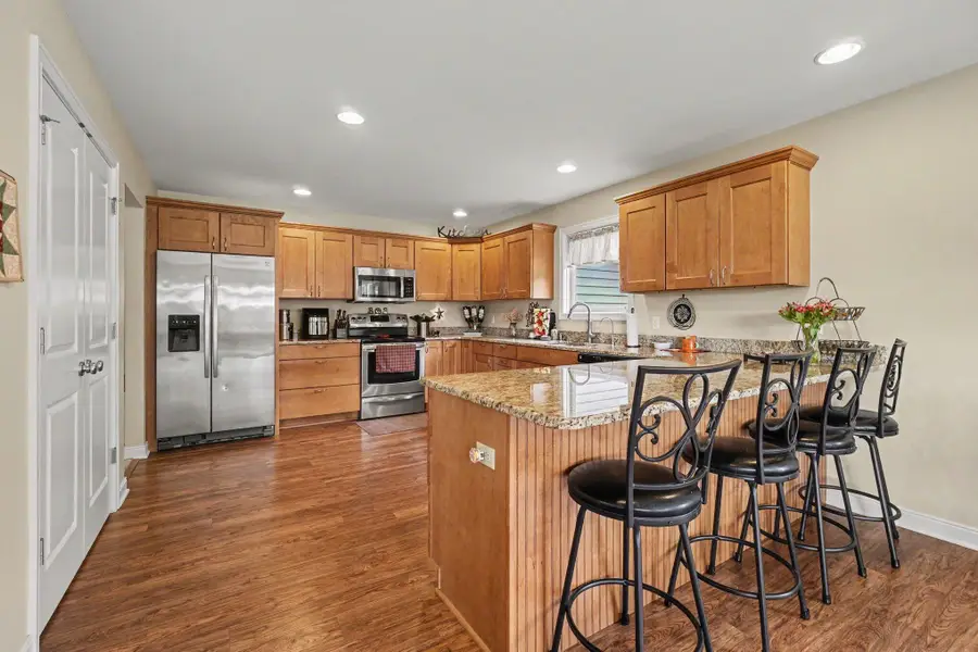 2133 S Van Kal Street, Kalamazoo, MI 49009 - #3