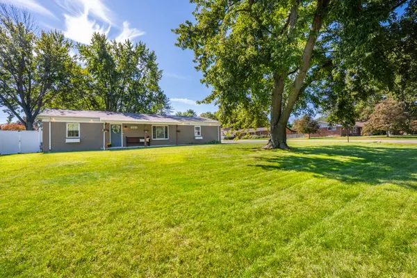 1864 N Sierra Way, Stevensville, MI 49127