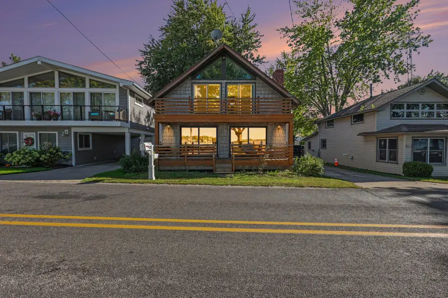 2973 Round Lake Highway, Manitou Beach, MI 49253 - #2