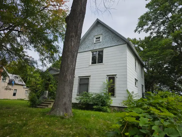 943 Chittock Avenue, Jackson, MI 49203