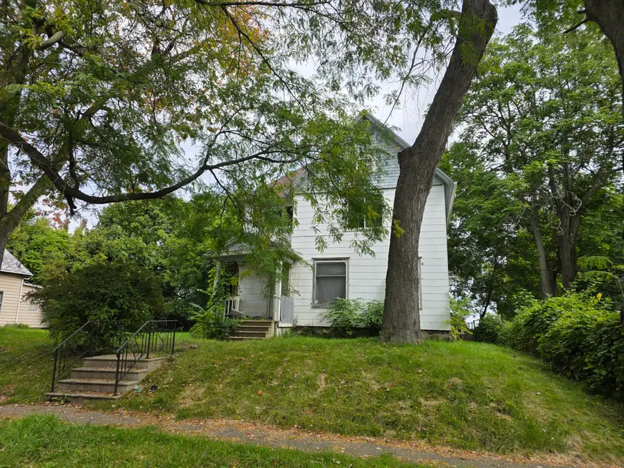 943 Chittock Avenue, Jackson, MI 49203 - #2