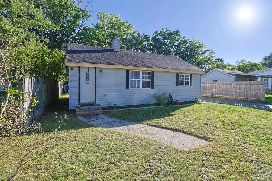 208 Dewey Street, Dowagiac, MI 49047 - #2