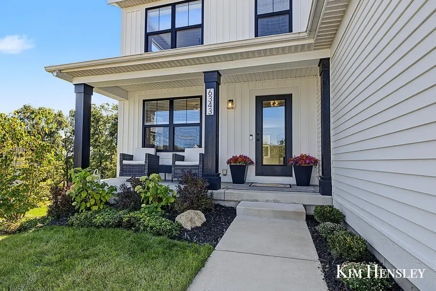 6343 Bentley Drive Ne, Belmont, MI 49306 - #2