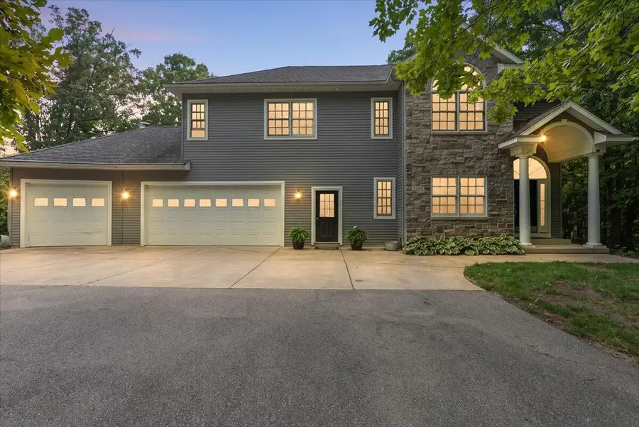 3388 Kayelin Court, Jenison, MI 49428 - #2