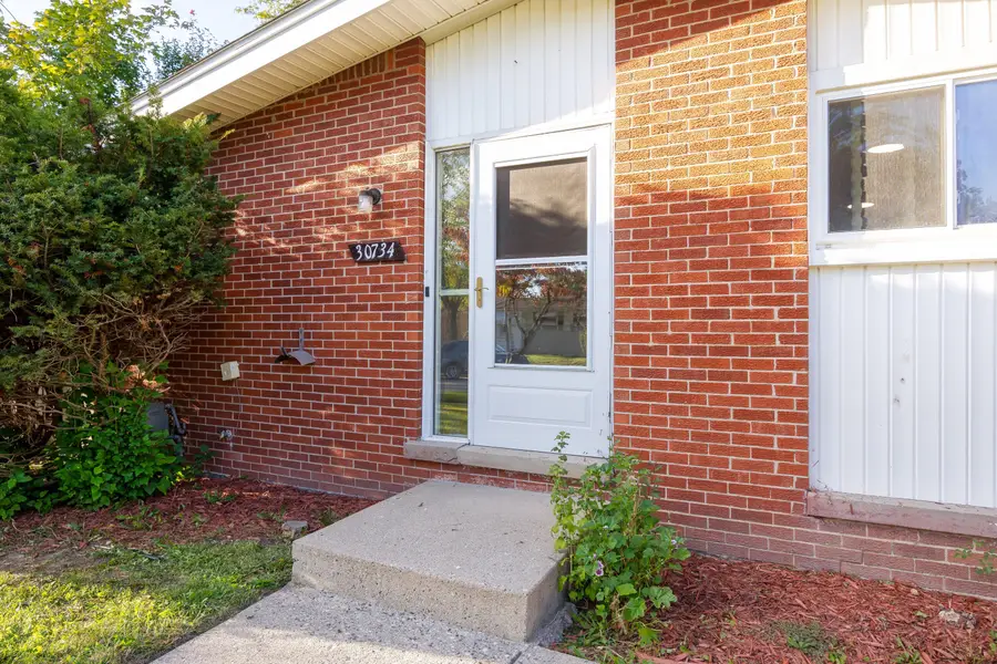 30734 Parkwood Street, Westland, MI 48186 - #3