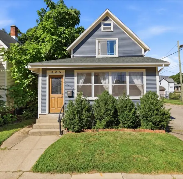 325 Grand Avenue Ne, Grand Rapids, MI 49503