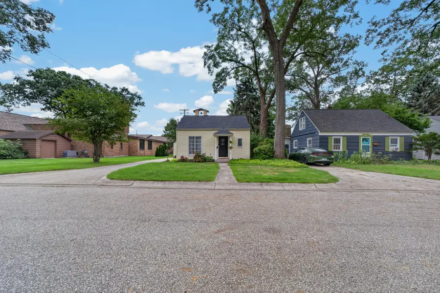 1629 Montague Avenue, Muskegon, MI 49441 - #3