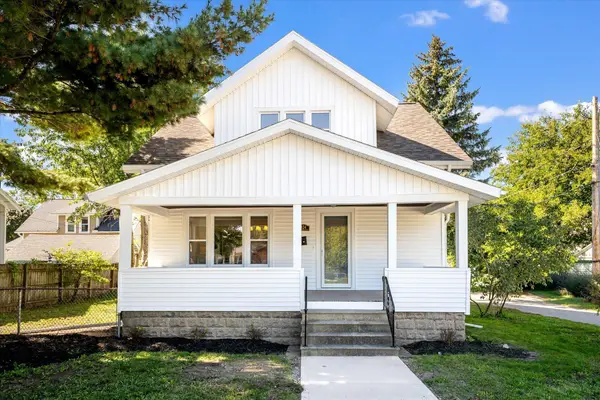 424 Van Raalte Avenue, Holland, MI 49423