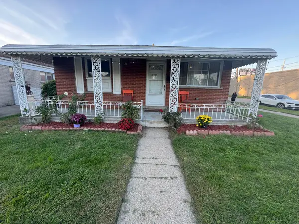 24104 Hass Street, Dearborn Heights, MI 48127