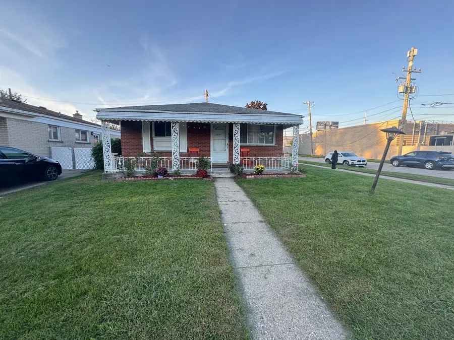 24104 Hass Street, Dearborn Heights, MI 48127 - #2